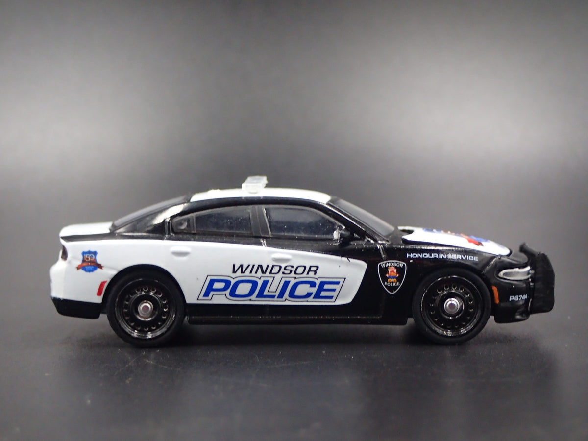 2017 DODGE CHARGER PURSUIT WINDSOR,ON CANADA POLICE RARE 1:64 DIECAST MODEL CAR-Burning Rubber Toy Company