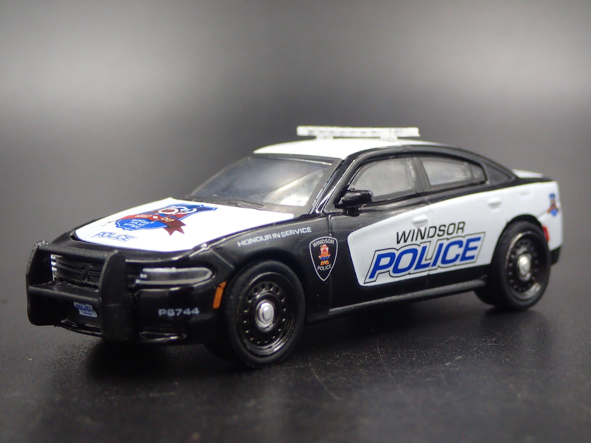 2017 DODGE CHARGER PURSUIT WINDSOR,ON CANADA POLICE RARE 1:64 DIECAST MODEL CAR-Burning Rubber Toy Company