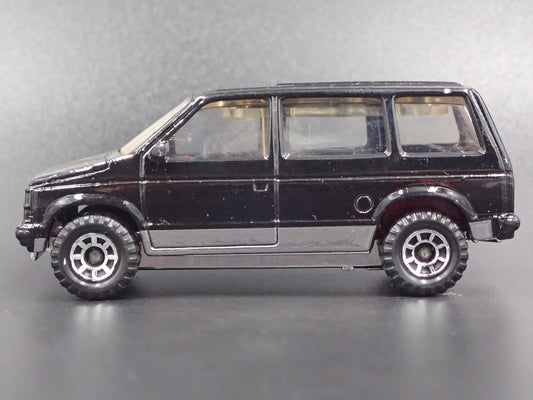 1984-1990 DODGE CARAVAN BLACK 1:64 SCALE COLLECTIBLE DIORAMA DIECAST MODEL CAR