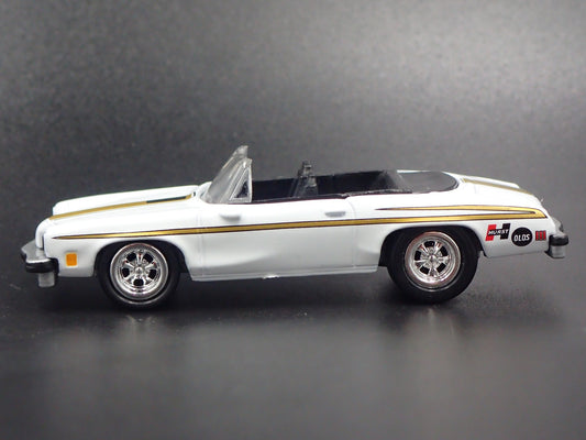 1974 74 OLDS OLDSMOBILE HURST CONVERTIBLE 1/64 SCALE DIORAMA DIECAST MODEL CAR