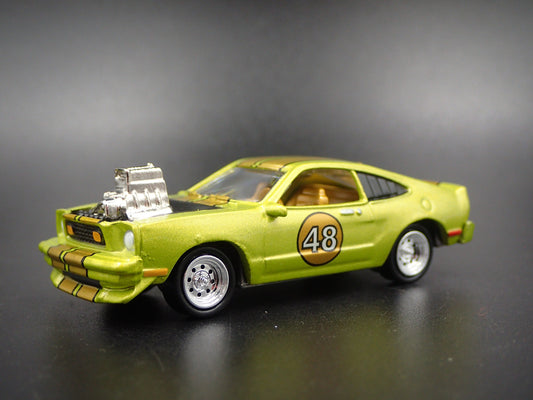 1976 76 FORD MUSTANG II COBRA ll GREEN 1:64 SCALE COLLECTIBLE DIECAST MODEL CAR