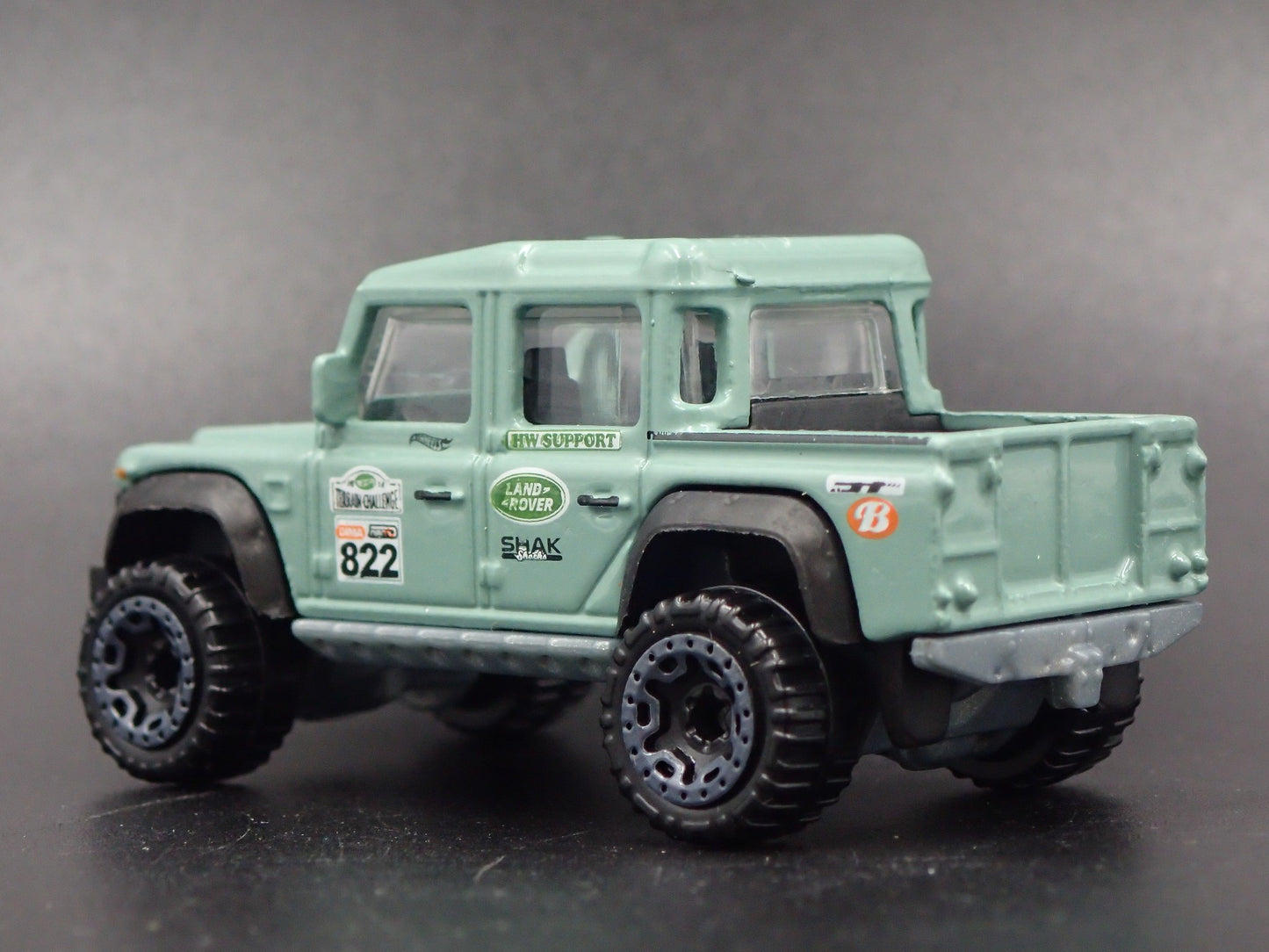 1990-2016 LAND ROVER DEFENDER DOUBLE CAB PICKUP 1/64 SCALE DIECAST MODEL CAR