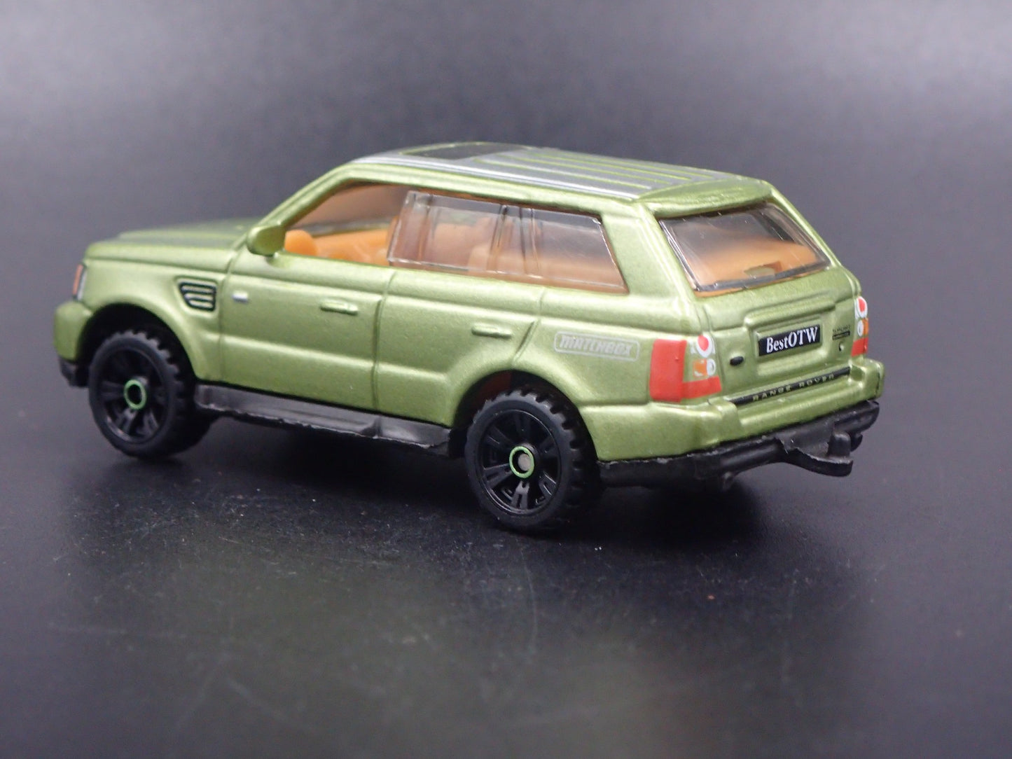 2005-2013 RANGE ROVER SPORT w/ HITCH GREEN 1/64 SCALE DIORAMA DIECAST MODEL CAR