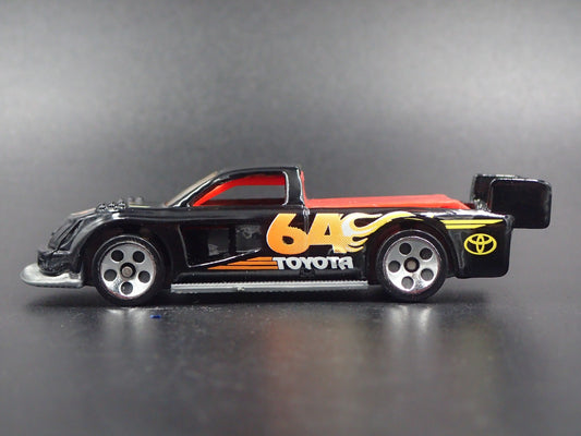 TOYOTA PIKES PEAK TACOMA RACE PICKUP TRUCK 1:64 SCALE DIORAMA DIECAST MODEL CAR