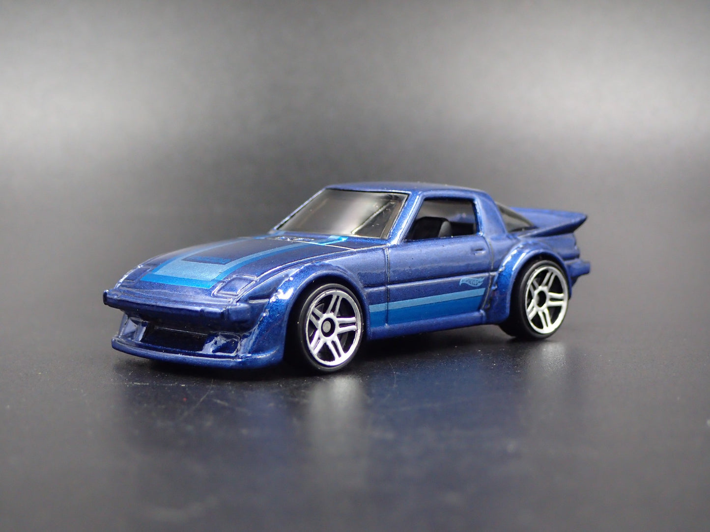 1978-1985 MAZDA RX7 JDM BLUE 1:64 SCALE COLLECTIBLE DIORAMA DIECAST MODEL CAR
