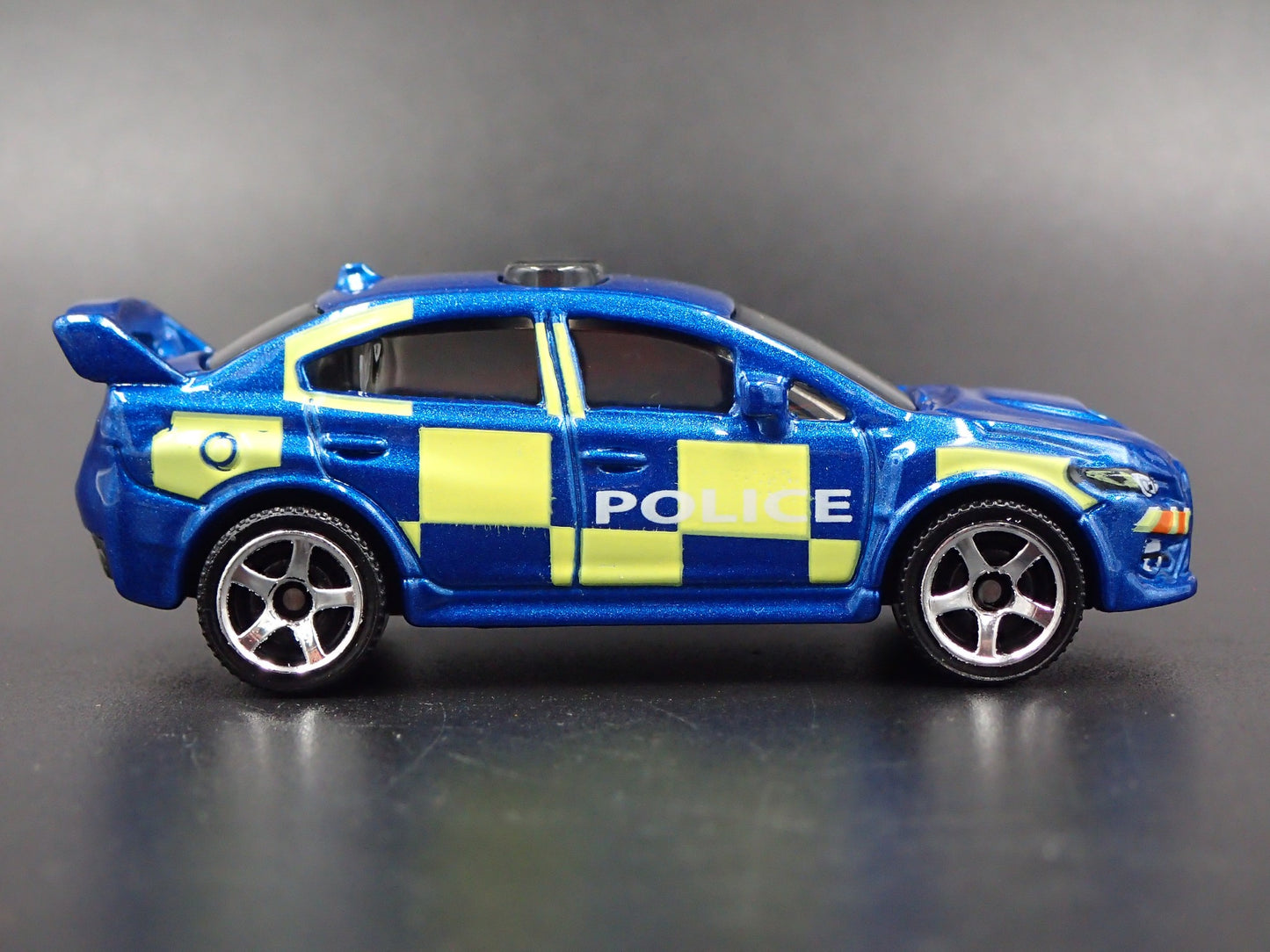 2015-2021 SUBARU IMPREZA WRX STI POLICE 1:64 SCALE DIORAMA DIECAST MODEL CAR