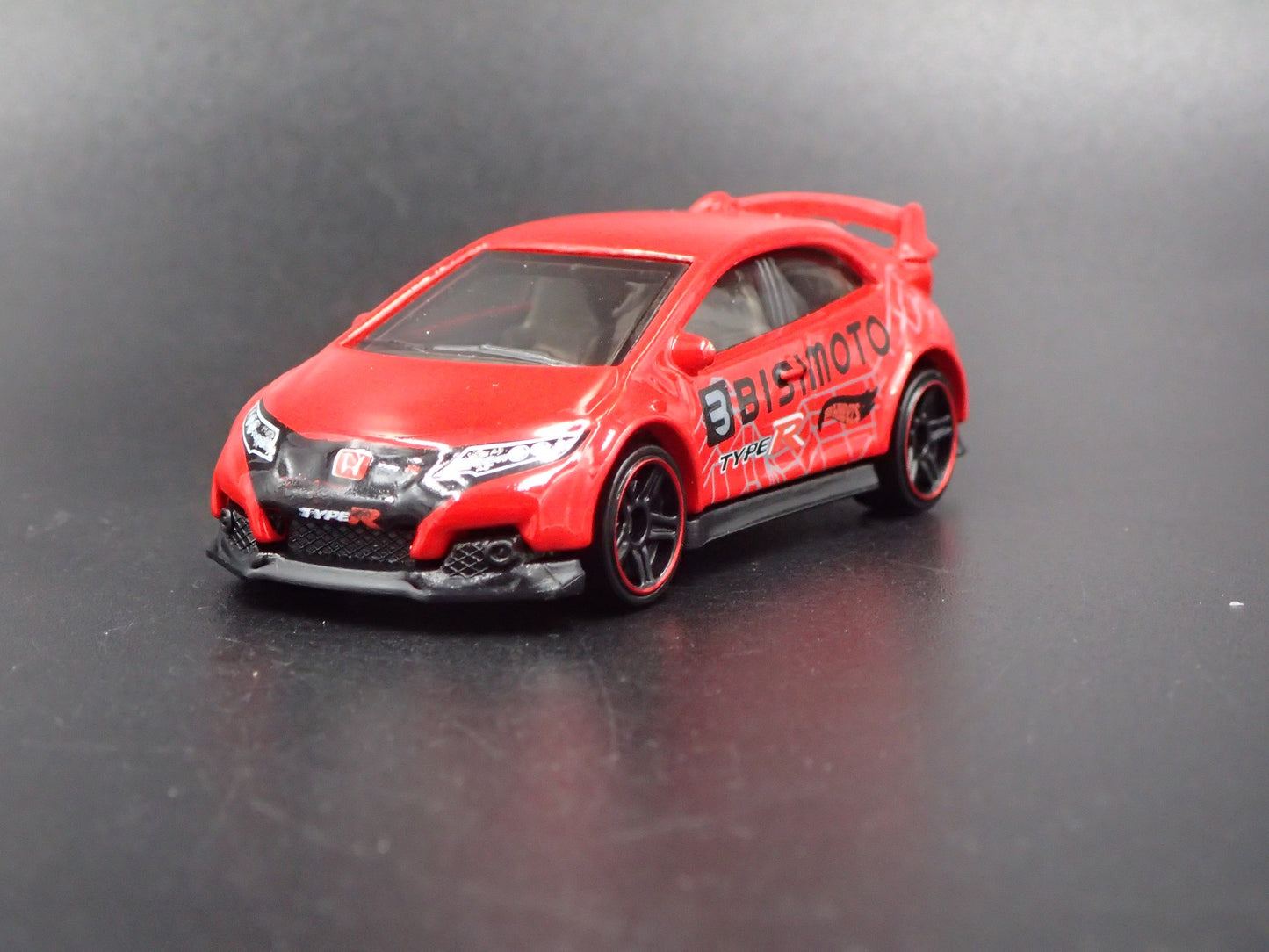 2011-2016 HONDA CIVIC TYPE R BISIMOTO RED 1:64 SCALE DIORAMA DIECAST MODEL CAR