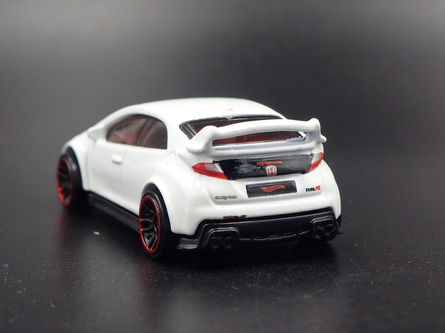 2011-2016 HONDA CIVIC TYPE R 1:64 SCALE COLLECTIBLE DIORAMA DIECAST MODEL CAR