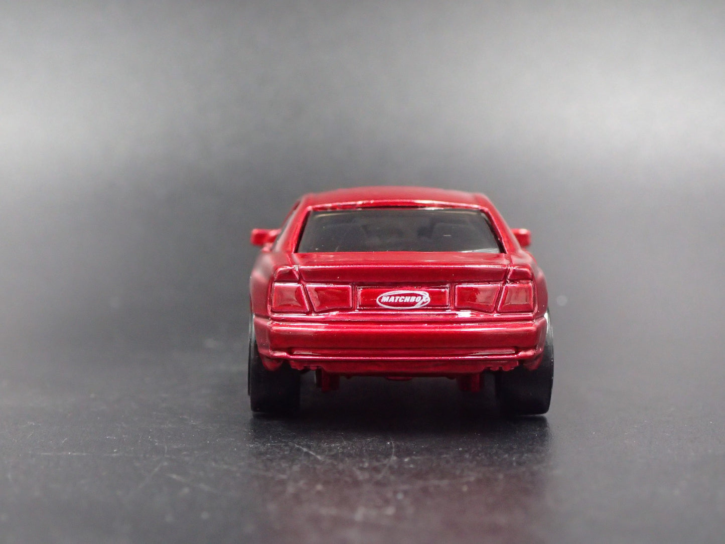 1990-1999 BMW 850i RED 1:64 SCALE LIMITED COLLECTIBLE DIORAMA DIECAST MODEL CAR