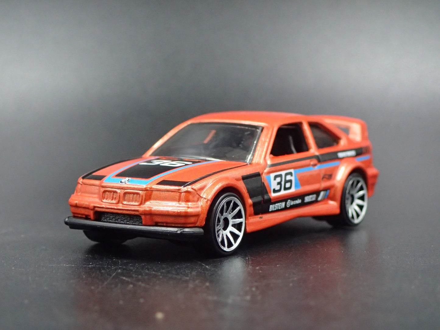 1992-1998 3 SERIES M3 BMW E36 COUPE RACE 1:64 SCALE DIORAMA DIECAST MODEL CAR