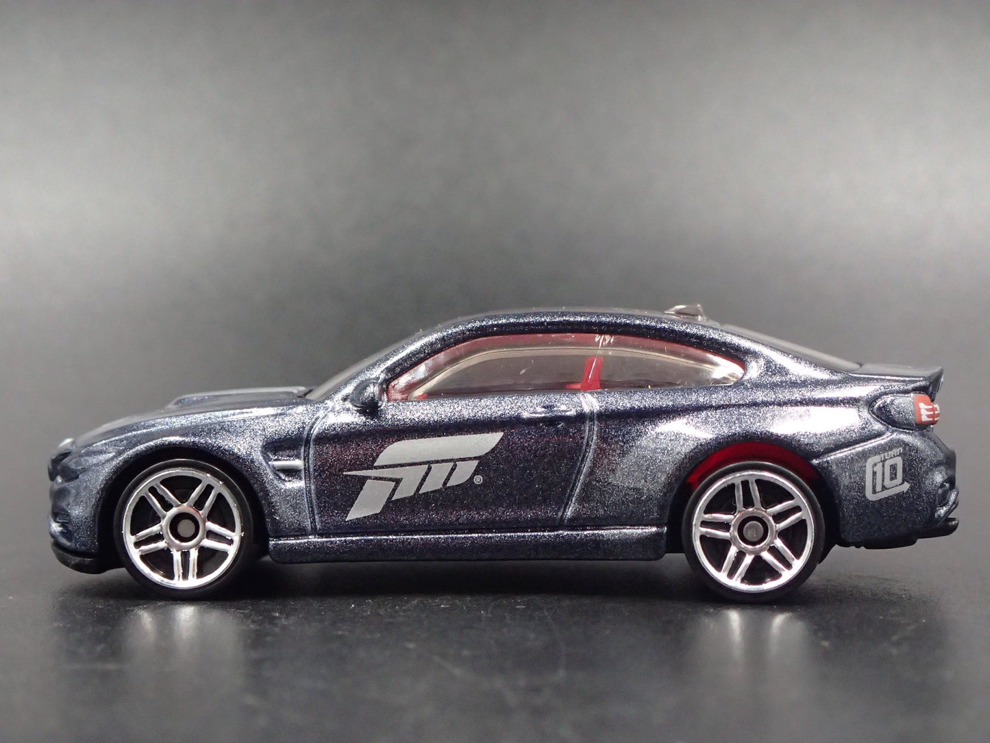 2014-2020 BMW M4 F82 COUPE FORZA GRAY 1:64 SCALE COLLECTIBLE DIECAST MODEL CAR