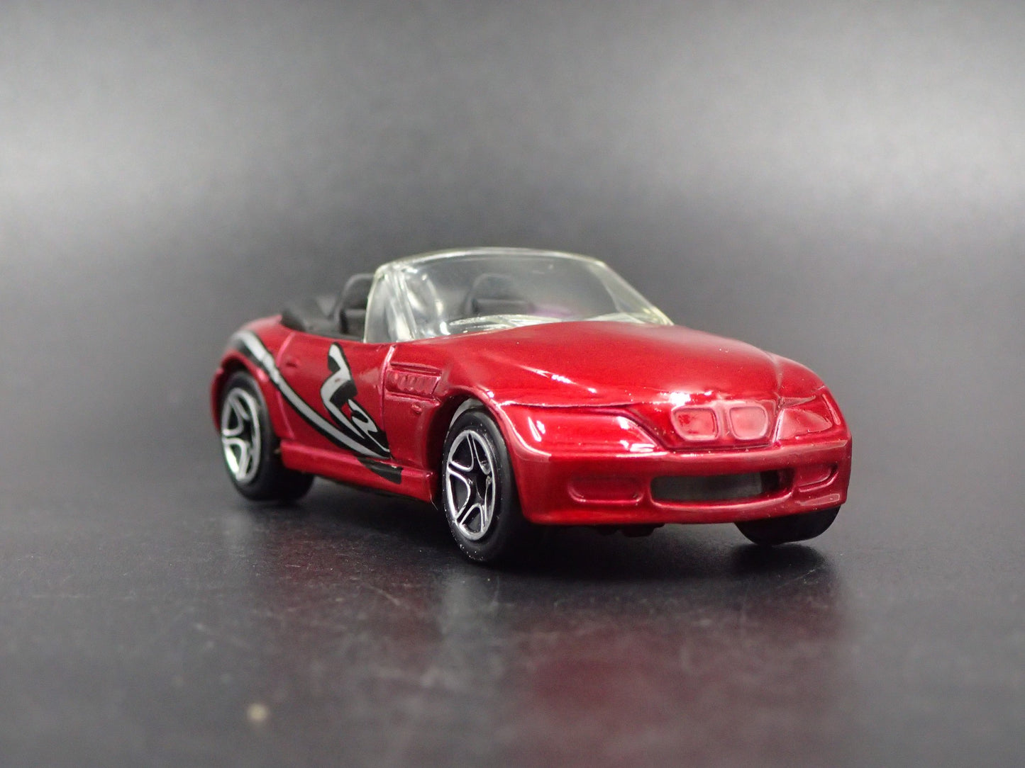 1996-2002 BMW Z3 ROADSTER CONVERTIBLE RARE 1:64 SCALE DIORAMA DIECAST MODEL CAR