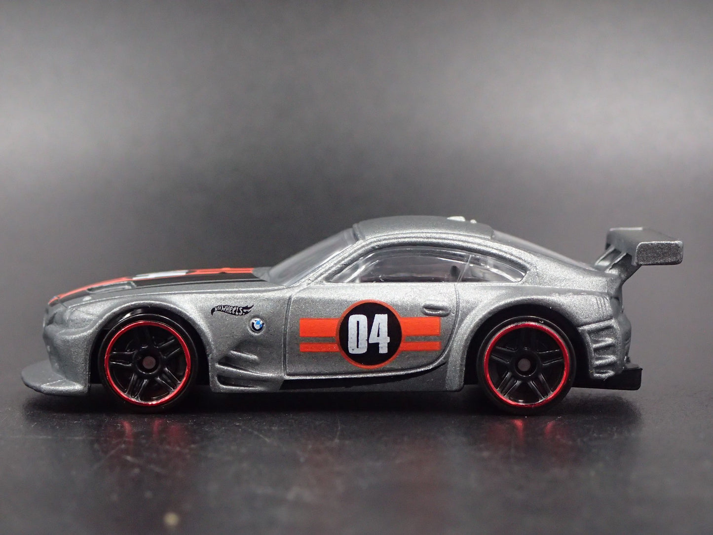 2009-2016 BMW Z4 M E89 GRAY 1:64 SCALE COLLECTIBLE DIORAMA DIECAST MODEL CAR