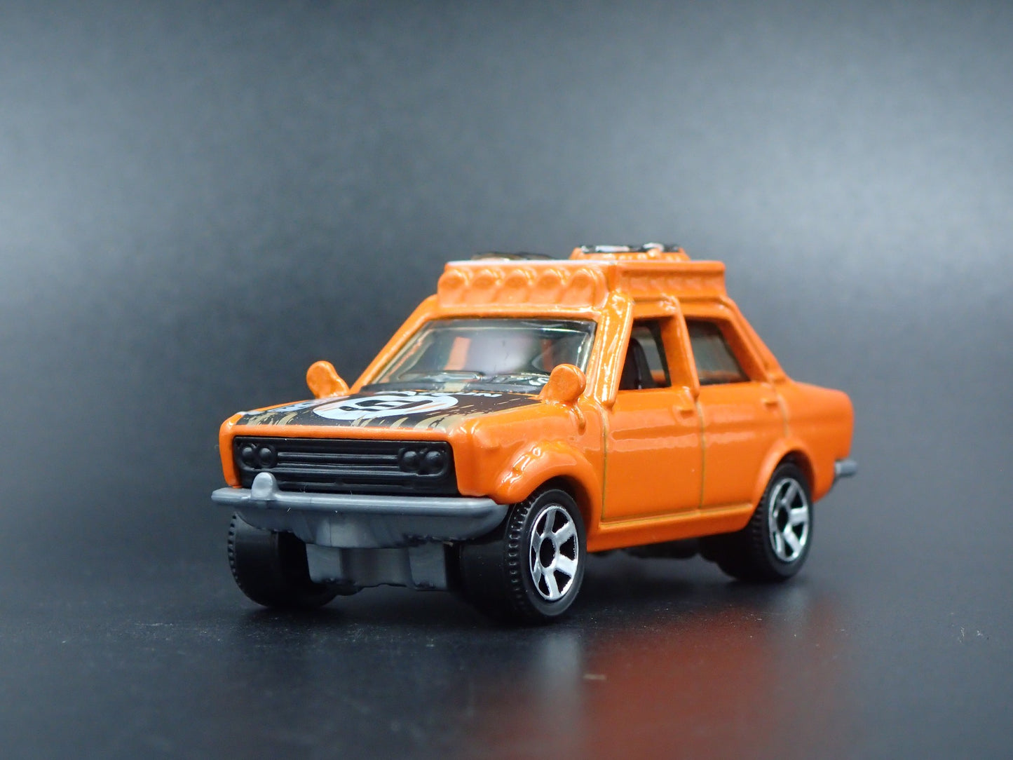 1968-1973 DATSUN 510 RALLY ORANGE RARE 1:64 SCALE COLLECTIBLE DIECAST MODEL CAR