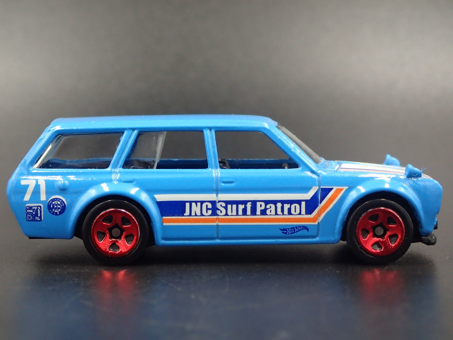 1968-1973 DATSUN 510 STATION WAGON BLUE 1:64 SCALE COLLECTIBLE DIECAST MODEL CAR
