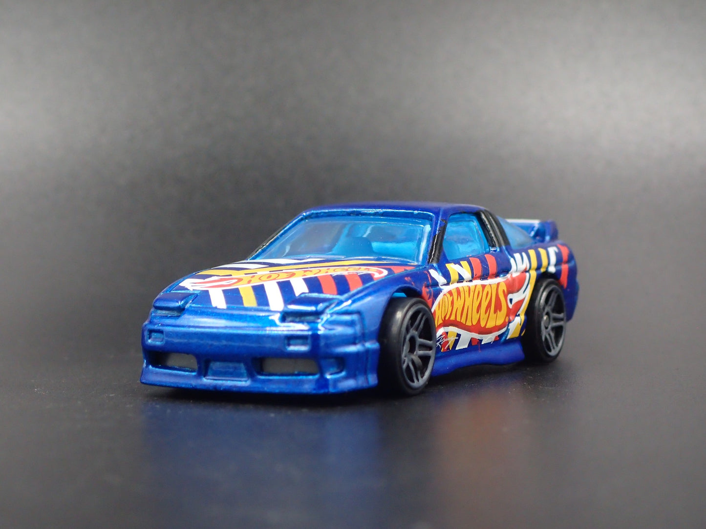 1989-1998 NISSAN 180SX TYPE X 1:64 SCALE COLLECTIBLE DIORAMA DIECAST MODEL CAR