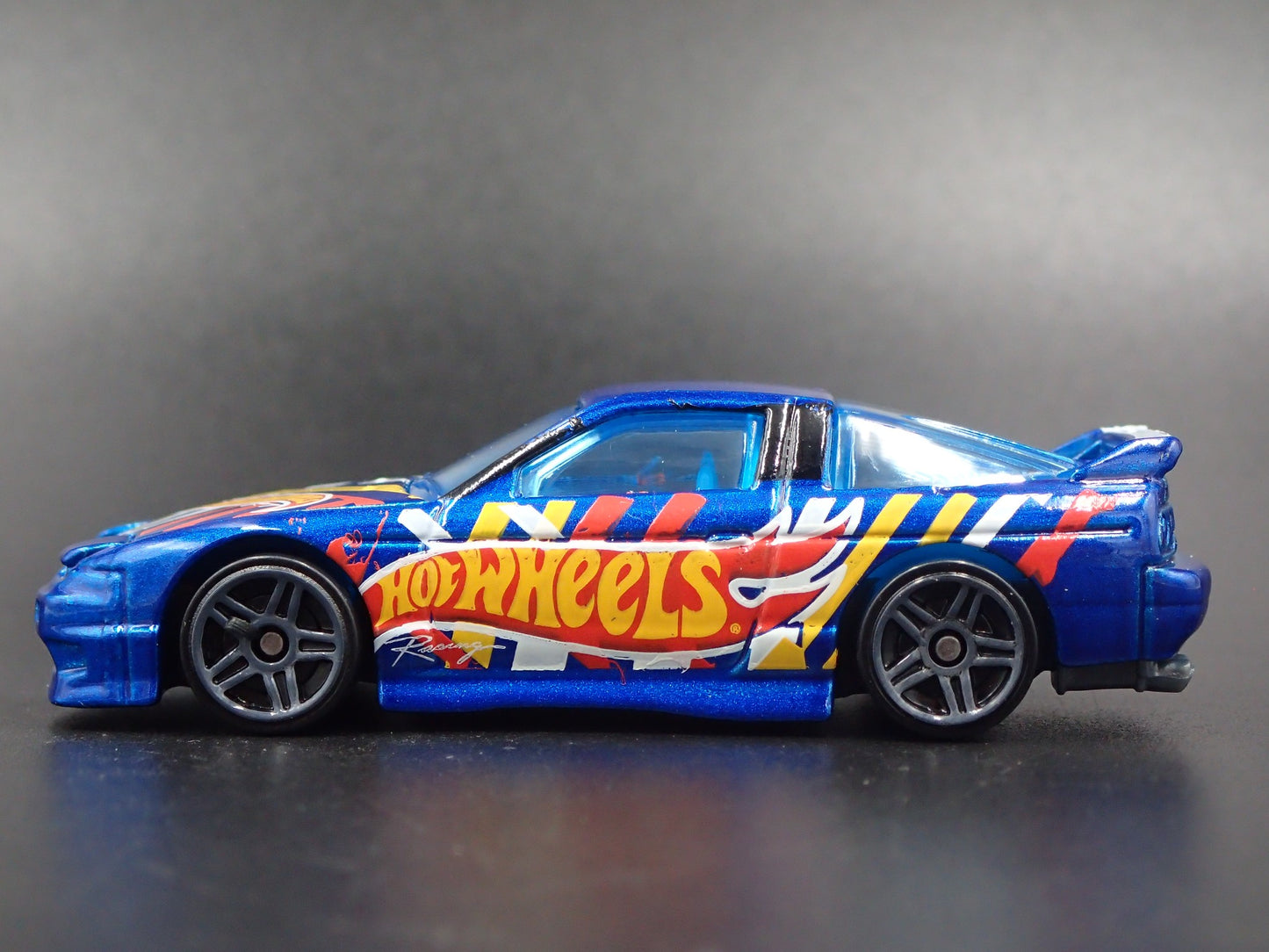 1989-1998 NISSAN 180SX TYPE X 1:64 SCALE COLLECTIBLE DIORAMA DIECAST MODEL CAR