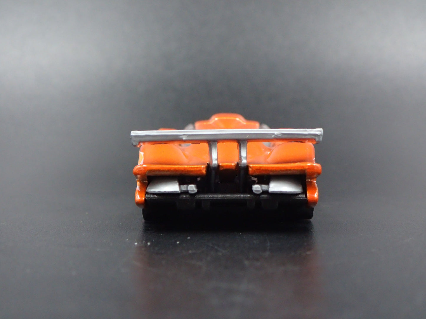 1998-1999 PORSCHE 911 GT1-98 RACE CAR RARE 1:64 SCALE DIORAMA DIECAST MODEL CAR