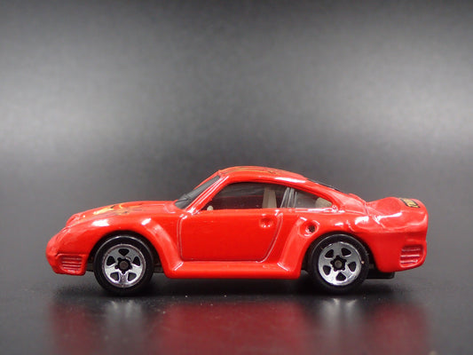 1986-1993 PORSCHE 959 RED 1:64 SCALE COLLECTIBLE DIORAMA DIECAST MODEL CAR