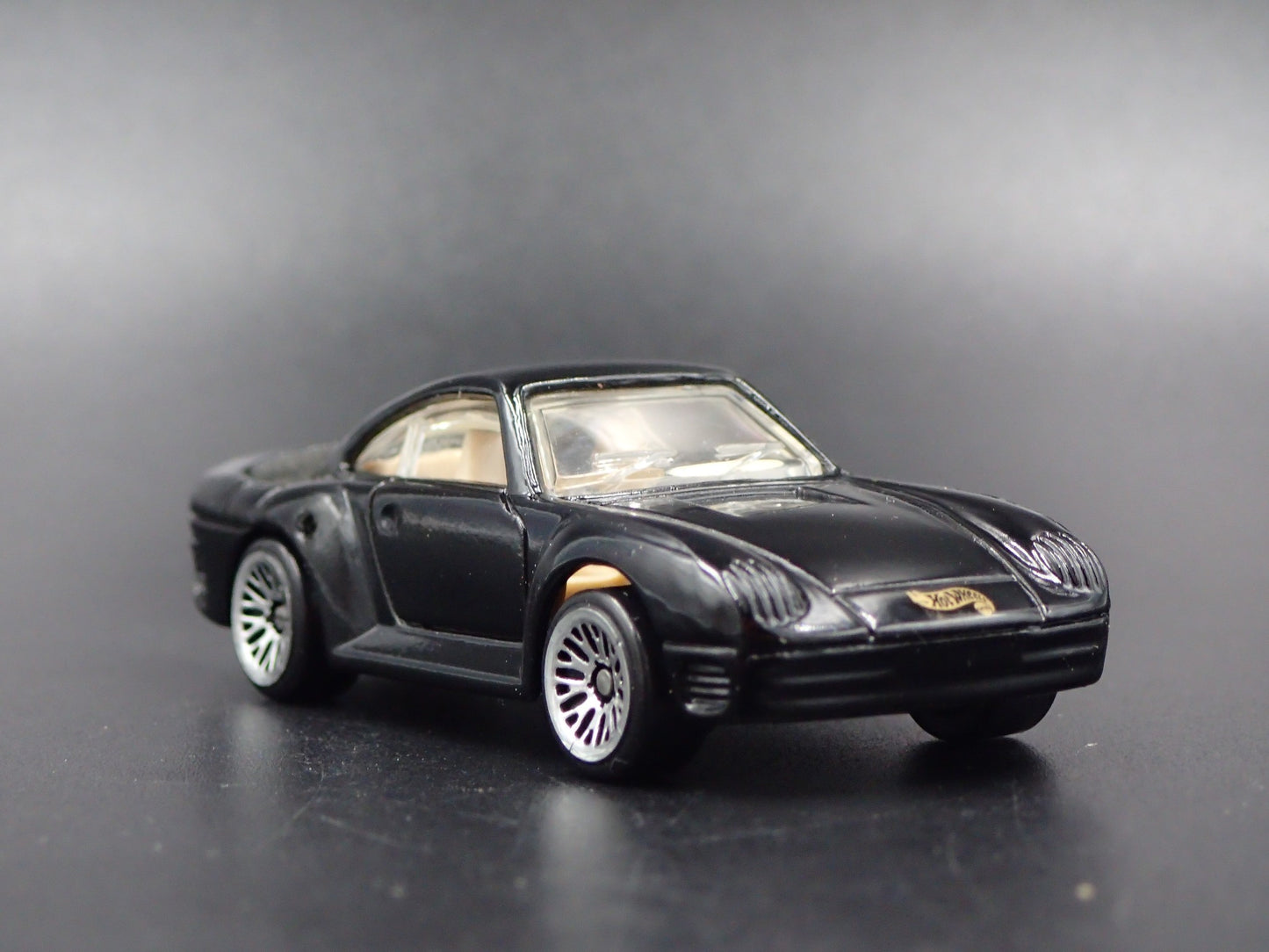 1986-1993 PORSCHE 959 BLACK 1:64 SCALE COLLECTIBLE DIORAMA DIECAST MODEL CAR