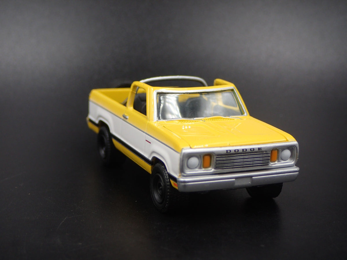 1977 DODGE RAMCHARGER RARE 1/64 LIMITED COLLECTIBLE DIORAMA DIECAST MODEL TRUCK-Burning Rubber Toy Company