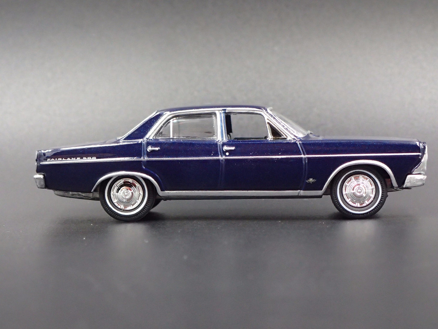 1966 66 FORD FAIRLANE 500 4 DOOR SEDAN BLUE 1:64 SCALE DIORAMA DIECAST MODEL CAR