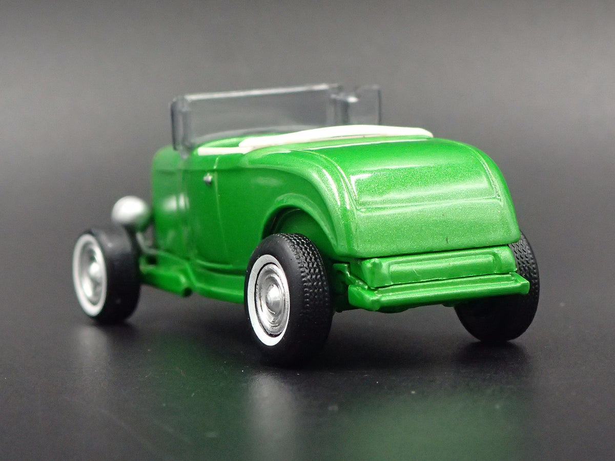 1932 FORD ROADSTER RARE 1:64 COLLECTIBLE DIECAST MODEL CAR-Burning Rubber Toy Company