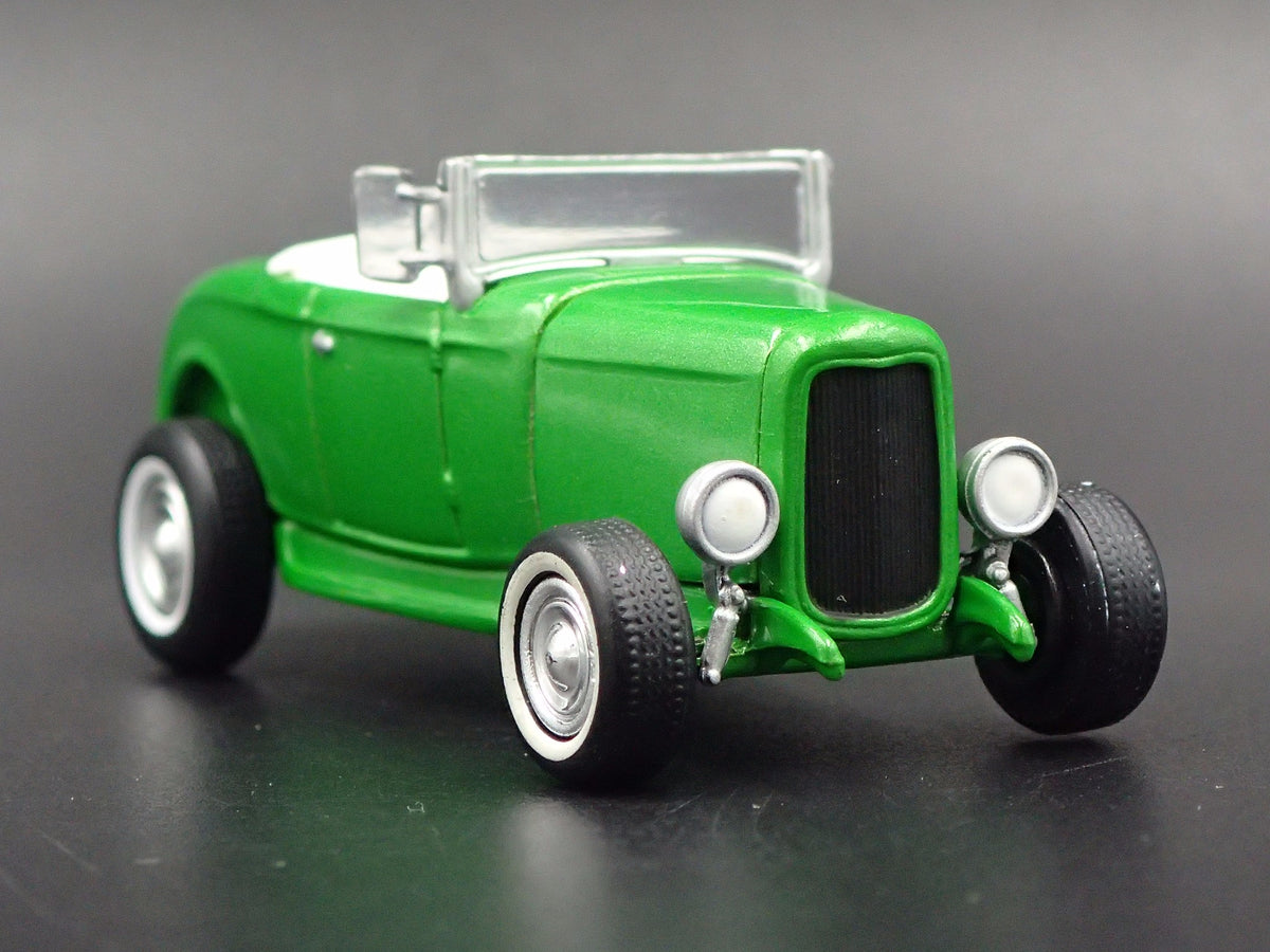 1932 FORD ROADSTER RARE 1:64 COLLECTIBLE DIECAST MODEL CAR-Burning Rubber Toy Company