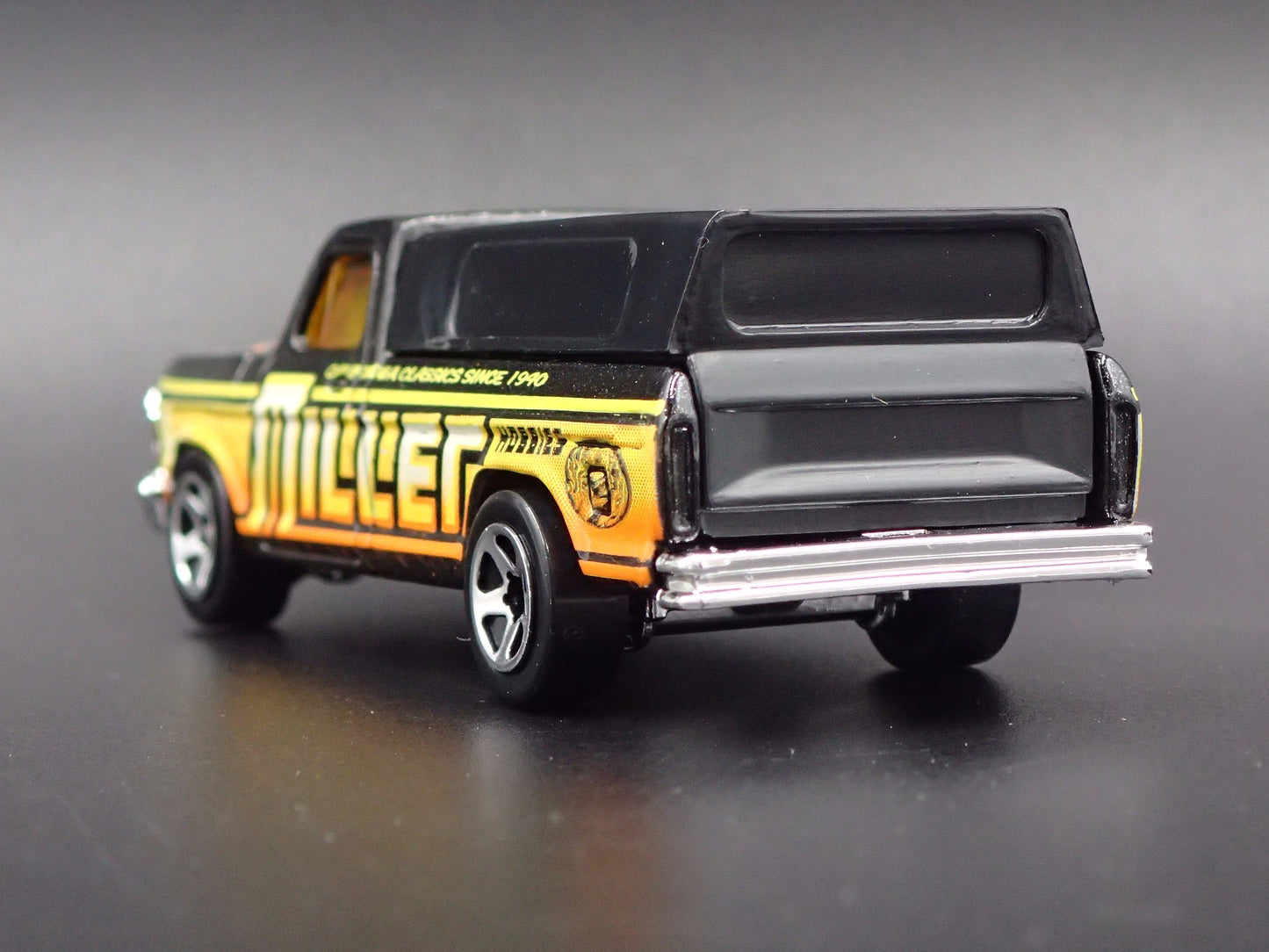 1973-1979 FORD F150 LONG BED PICKUP TRUCK BLACK 1/64 SCALE DIECAST MODEL CAR