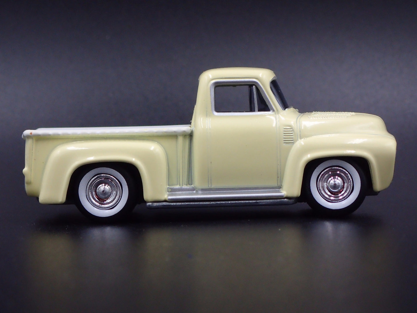 1954 54 FORD F-100 TRUCK BARRIS CUSTOM WILDKAT 1:64 CSCALE DIECAST MODEL CAR