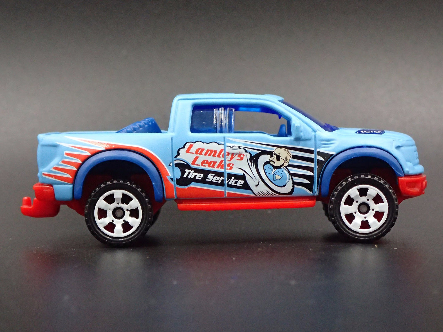 2010 - 2014 FORD SVT RAPTOR PICKUP TRUCK W HITCH 1/64 SCALE DIECAST MODEL CAR