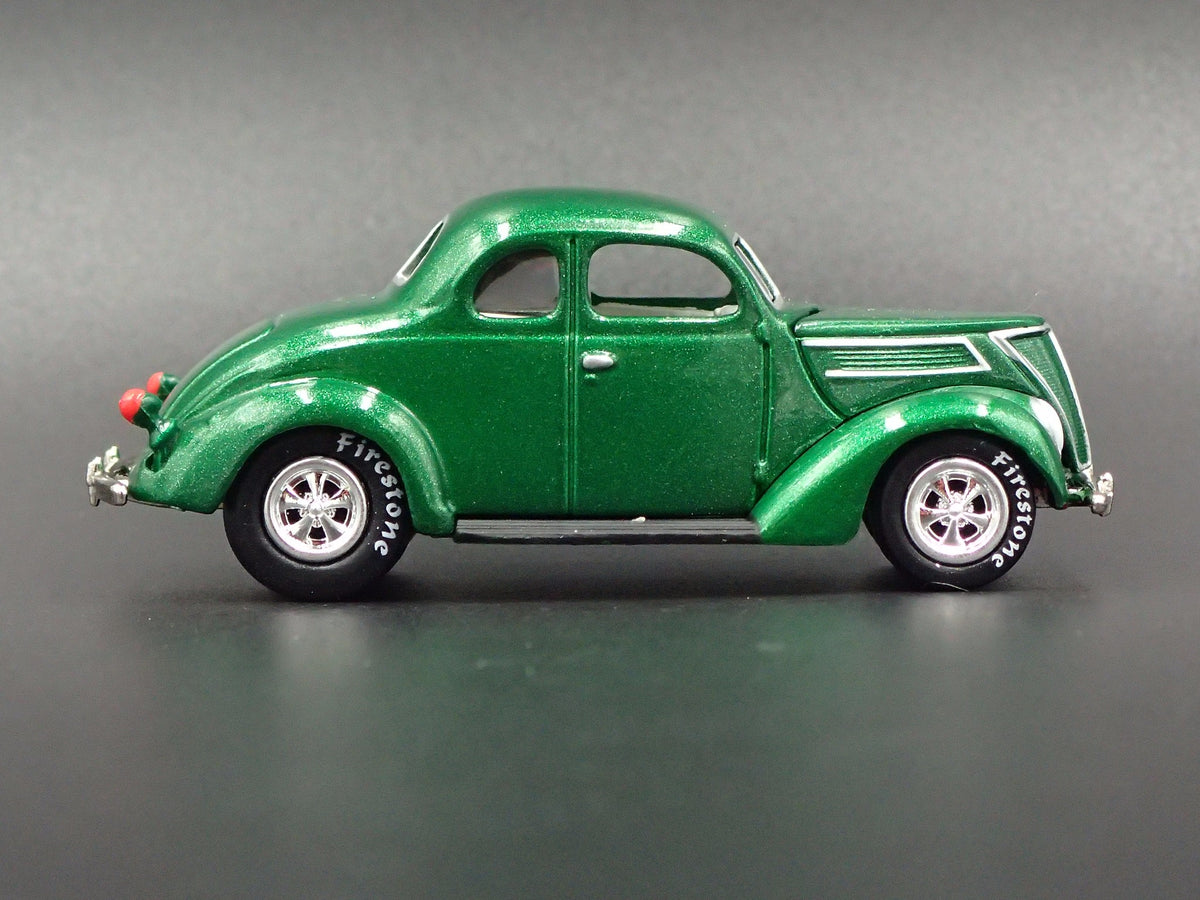 1937 FORD COUPE RARE 1:64 SCALE LIMITED COLLECTIBLE DIORAMA DIECAST MODEL CAR-Burning Rubber Toy Company