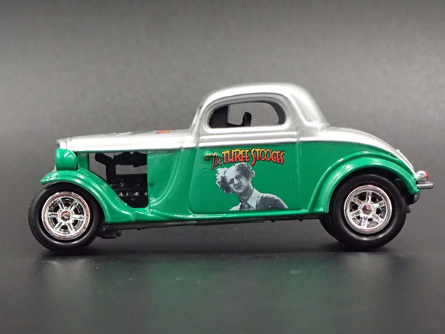 1934 34 FORD COUPE HOT ROD 3 STOOGES RARE 1:64 SCALE DIORAMA DIECAST MODEL CAR