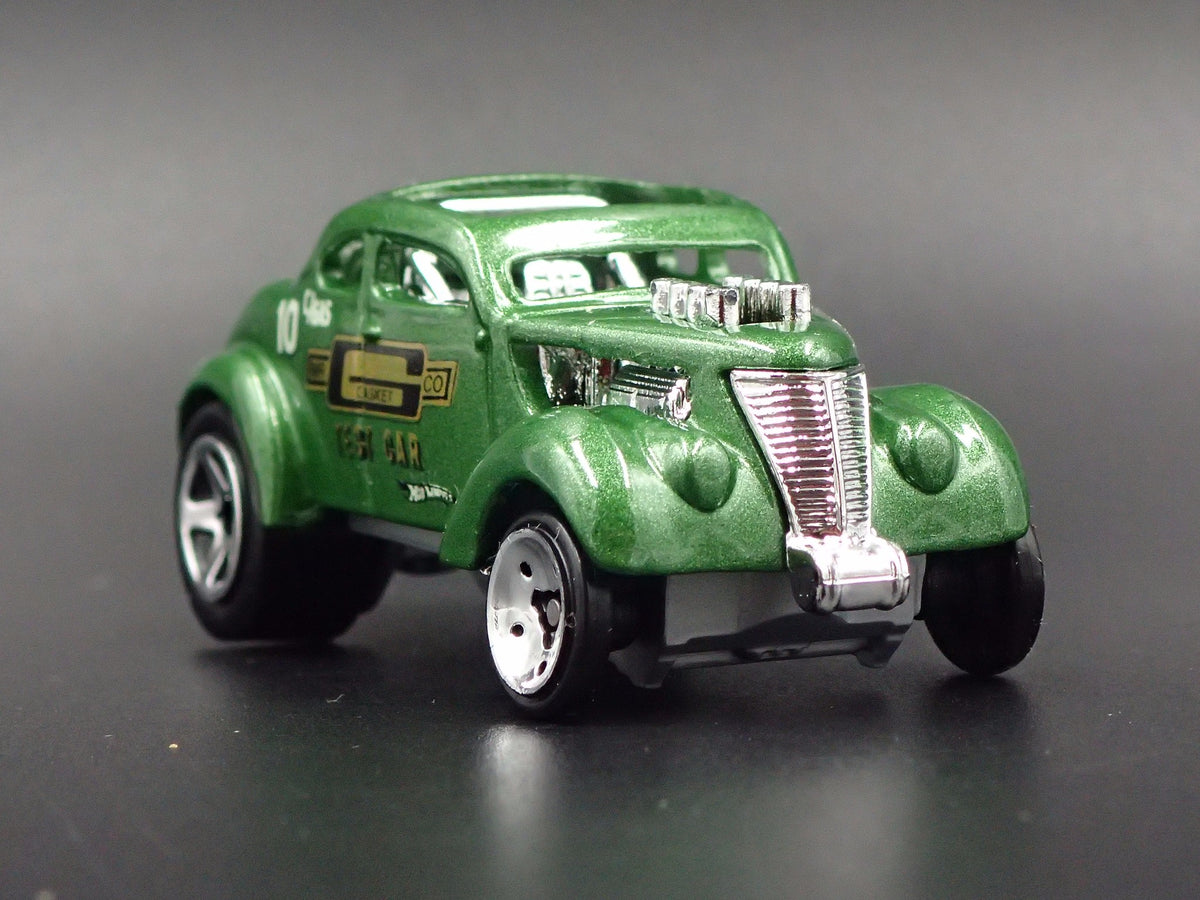 1937 FORD GASSER RARE 1:64 SCALE LIMITED COLLECTIBLE DIORAMA DIECAST MODEL CAR-Burning Rubber Toy Company