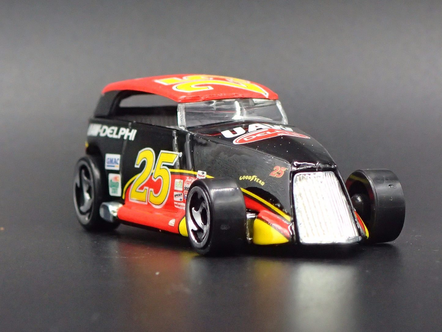 1937 37 FORD PHAETON CUSTOM UAW-DELPHI HOT ROD RARE 1:64 SCALE DIECAST MODEL CAR