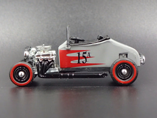 1927 FORD T-ROADSTER RARE 1:64 SCALE LIMITED COLLECTIBLE DIECAST MODEL CAR-Burning Rubber Toy Company