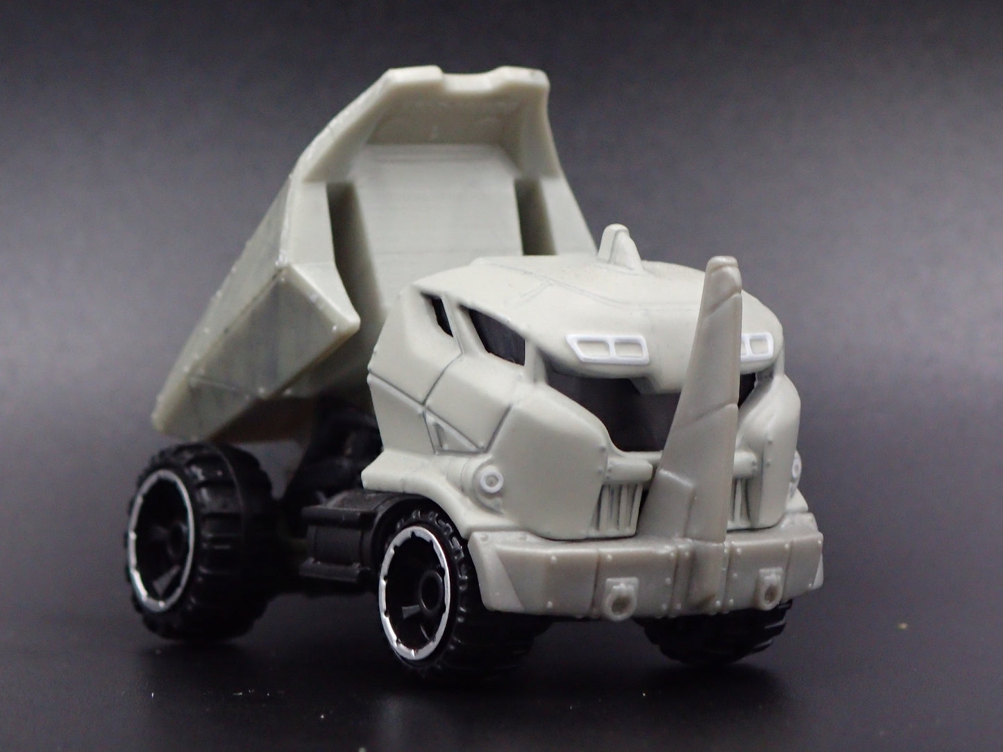 RHINO SPIDERMAN VILLAIN CHARACTER CAR 1:64 SCALE COLLECTIBLE DIECAST MODEL CAR